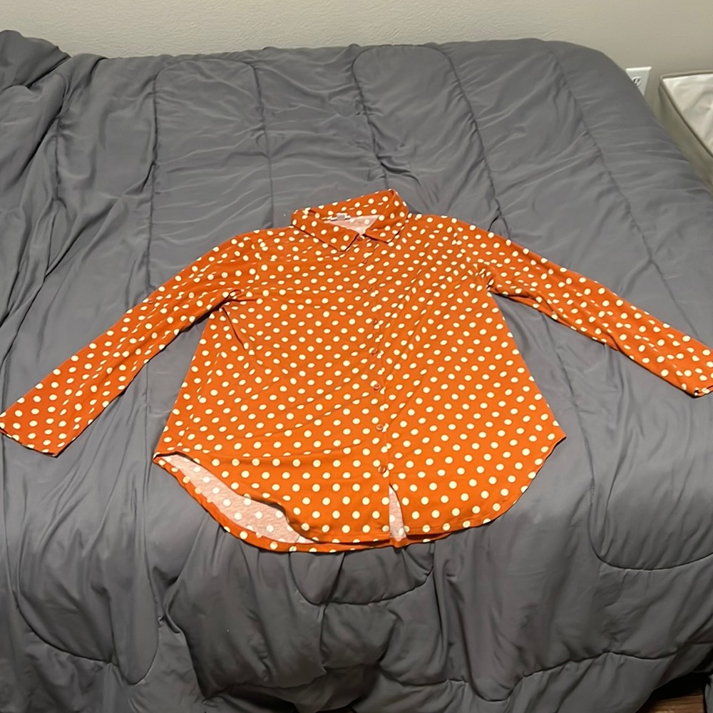 Lularoe Valentina Long Sleeve button up shirt